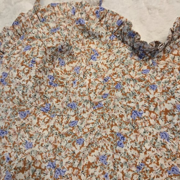 Reset - Small - Floral Top EUC - Picture 3 of 7